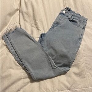 Express - Light Blue Skinny Mid Rise Ultra Hyper Stretch Jeans - Medium R 6,8,10